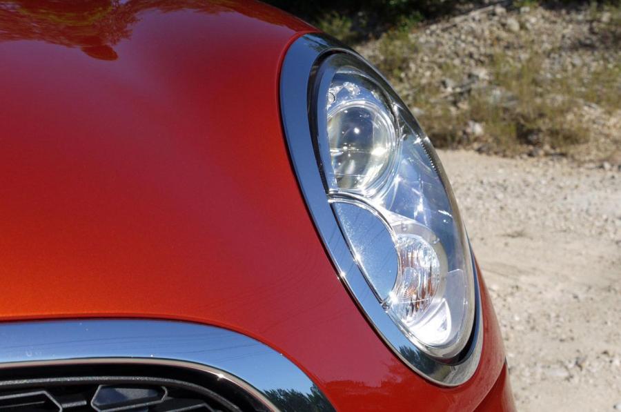  Mini Cooper S 2011 года  (фото 2 из 71)